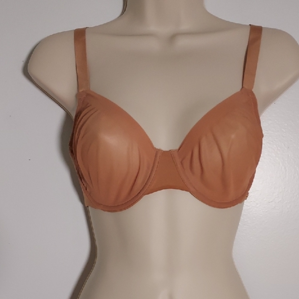 SKIMS Tan Underwire Bra